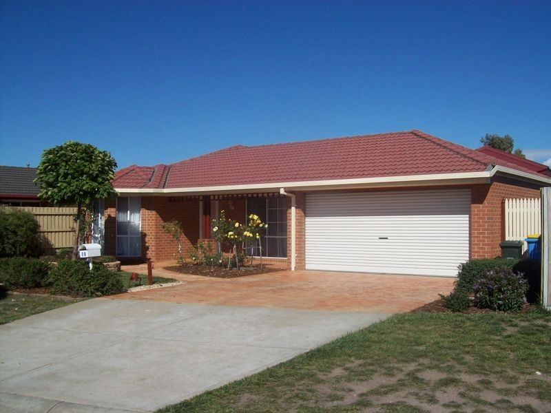 18 Wyatt Way, Wallan VIC 3756