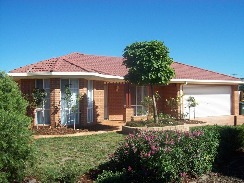 18 Wyatt Way, Wallan VIC 3756