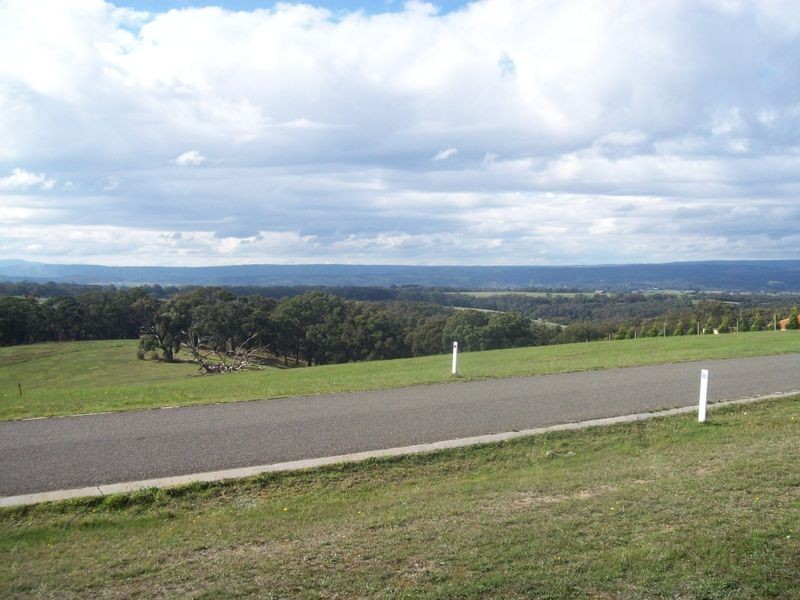 Lot 320 Dolomite Rise, Hidden Valley VIC 3756