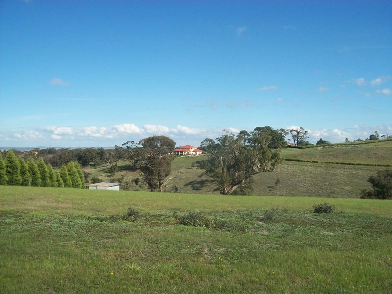 Lot 320 Dolomite Rise, Hidden Valley VIC 3756