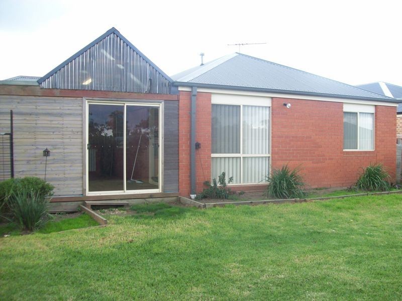 7 McLeod Court, Wallan VIC 3756