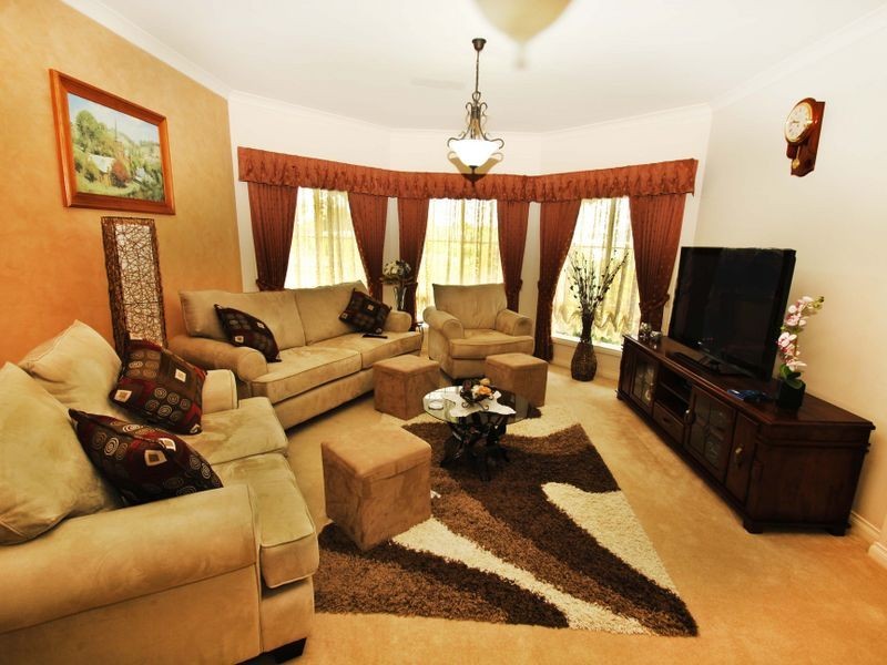 10 Morris Court, Kilmore VIC 3764