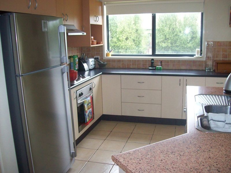 26 St Andrews Close, Hidden Valley VIC 3756