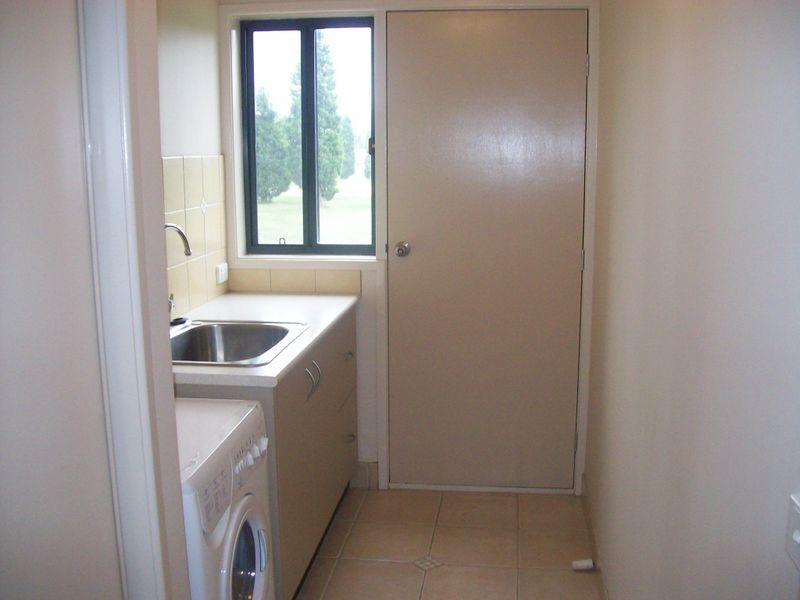 26 St Andrews Close, Hidden Valley VIC 3756