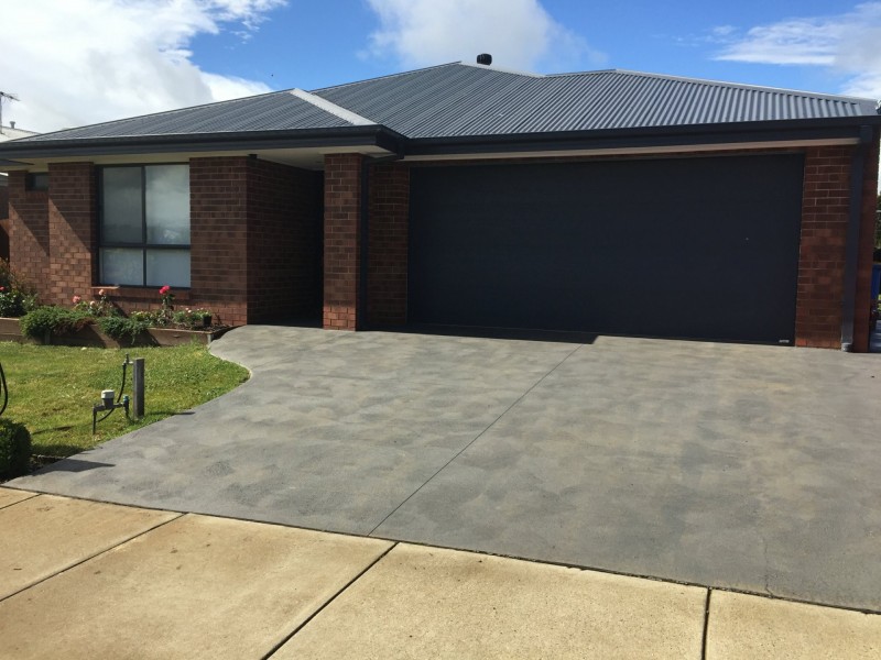 6 Editorial Avenue, Wallan VIC 3756