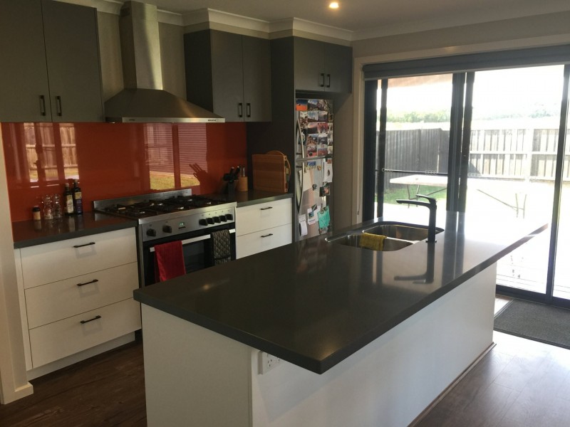 6 Editorial Avenue, Wallan VIC 3756
