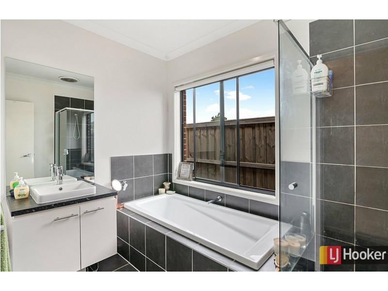 4 Waranga Street, Wallan VIC 3756