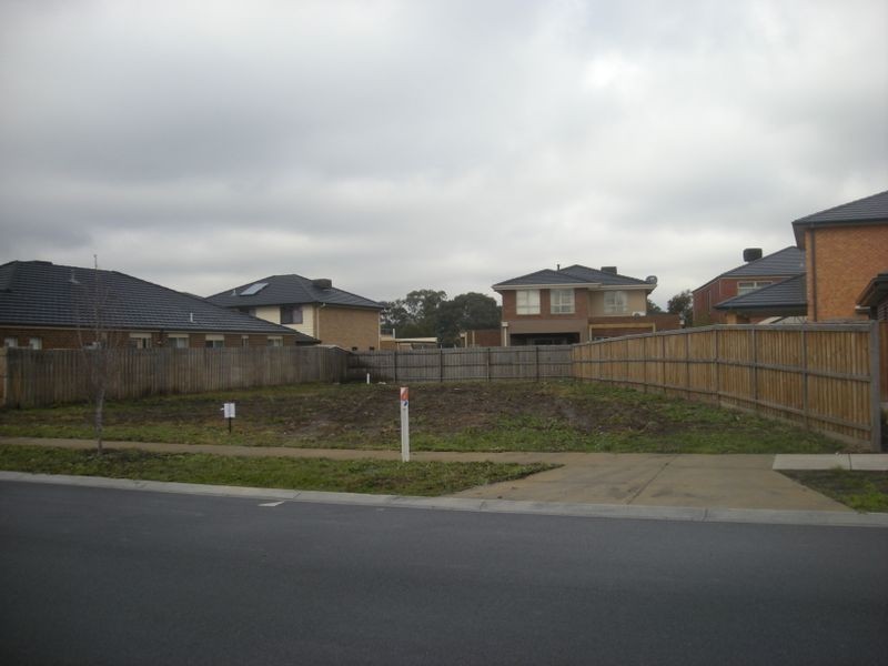 17 (Lot 61 Farmington Rd, Mernda VIC 3754