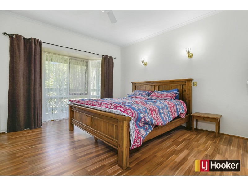 17 Baden Drive, Heathcote Junction VIC 3758