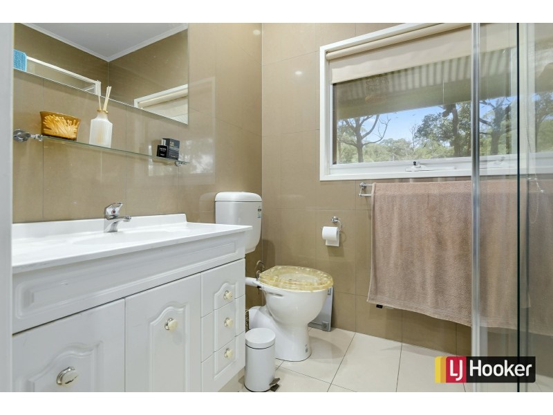 17 Baden Drive, Heathcote Junction VIC 3758