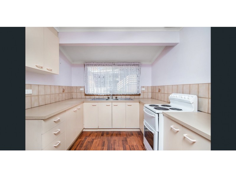 Unit 1/30 Clarey Avenue, Seymour VIC 3660