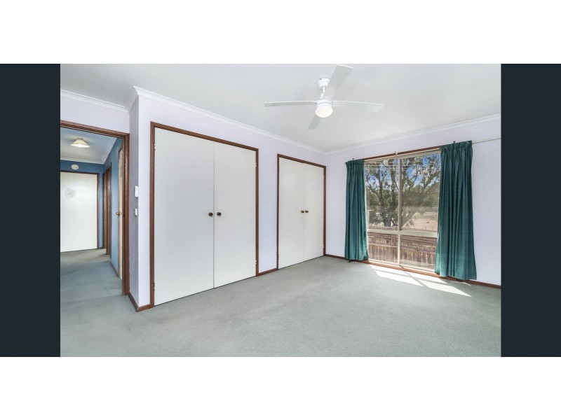 Unit 1/30 Clarey Avenue, Seymour VIC 3660