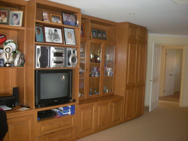 16 Lakeside Drive, Hidden Valley VIC 3756