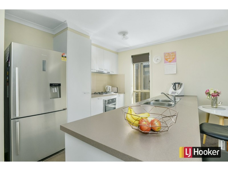 6 Stringybark Avenue, Wallan VIC 3756