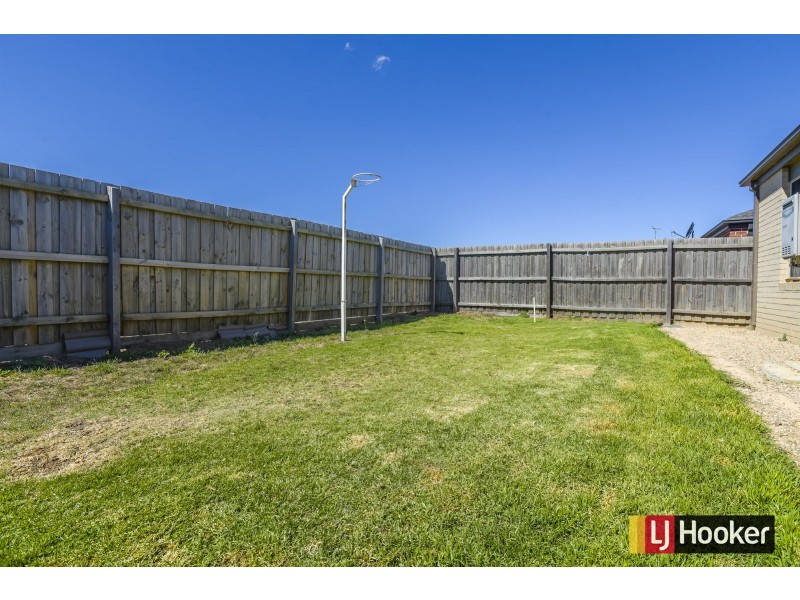 6 Stringybark Avenue, Wallan VIC 3756