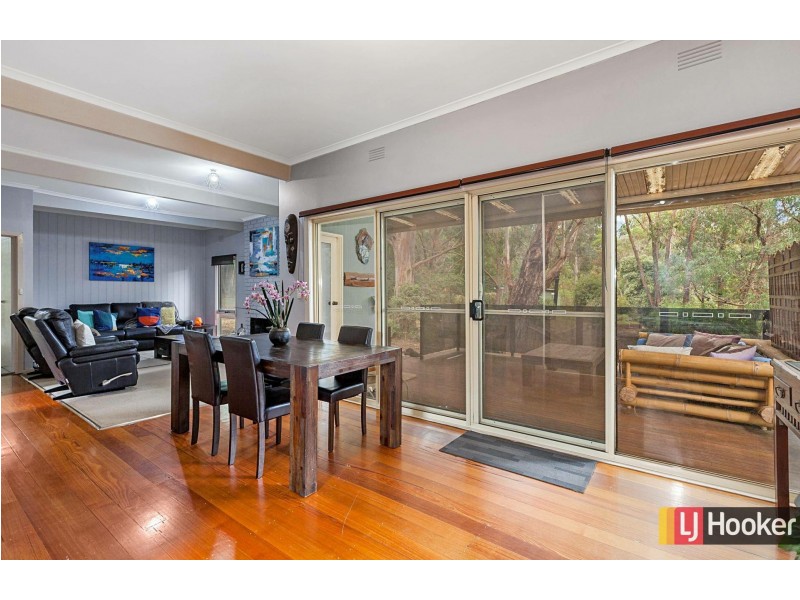 30 Range Avenue, Heathcote Junction VIC 3758