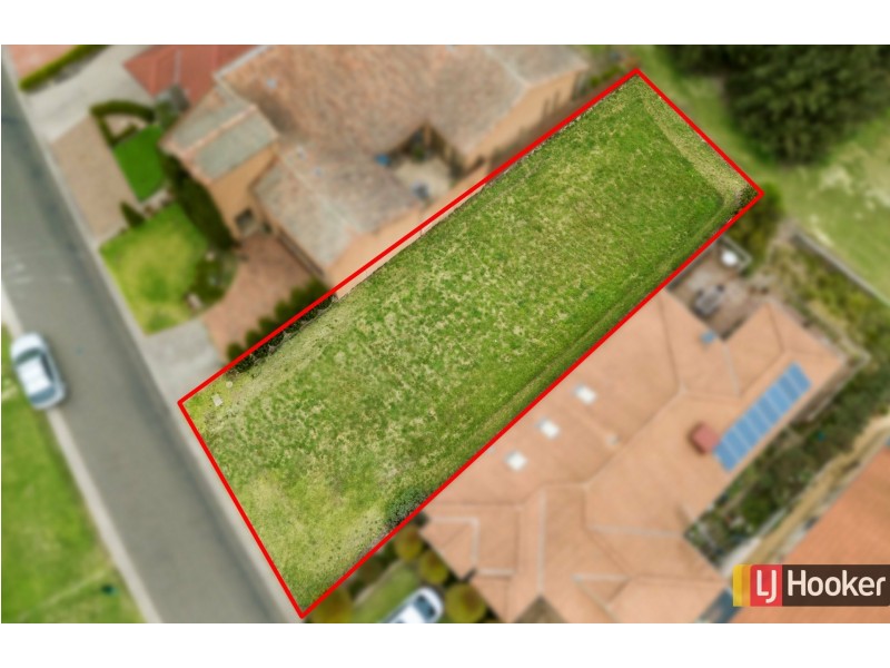 21 Lakeside Drive, Hidden Valley VIC 3756