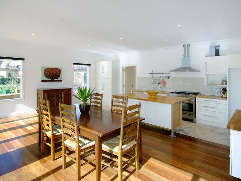 2 Hidden Valley Boulevard, Hidden Valley VIC 3756