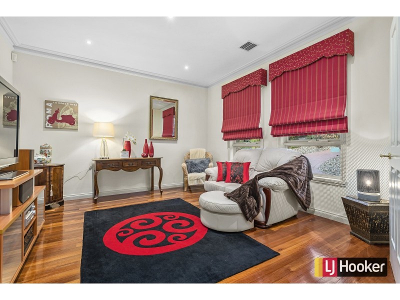 283 Hidden Valley Boulevard, Hidden Valley VIC 3756