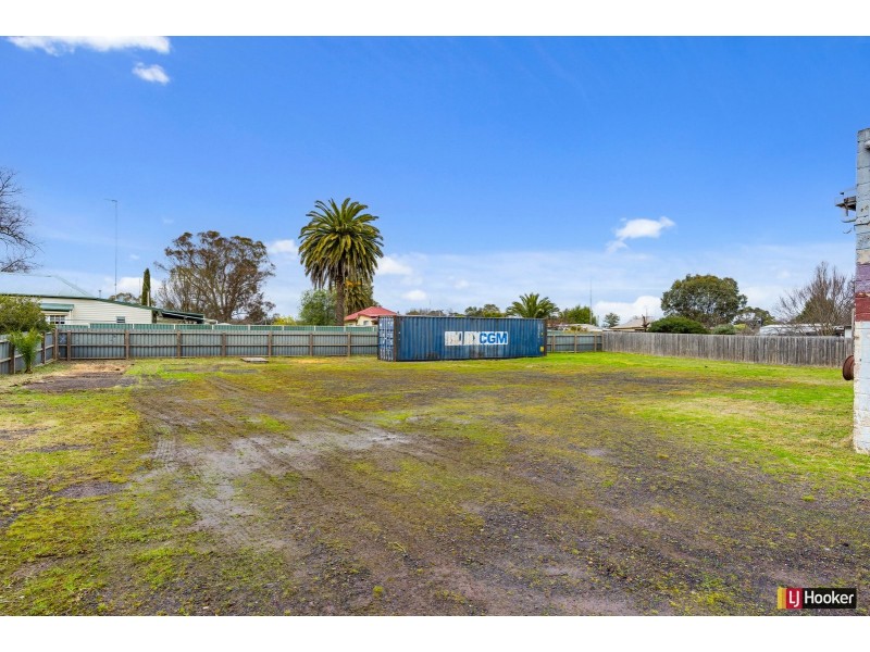 194-196 High Street, Broadford VIC 3658