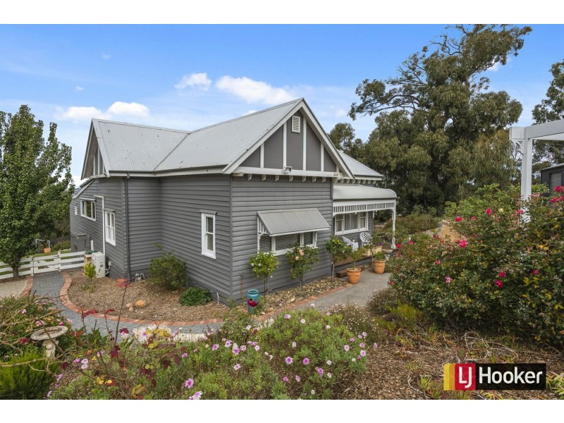 4 Hanson Road, Wallan VIC 3756
