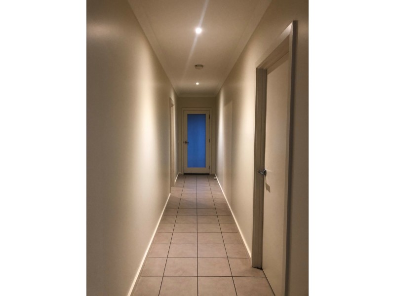 Unit 6/5 Eden Place, Wallan VIC 3756