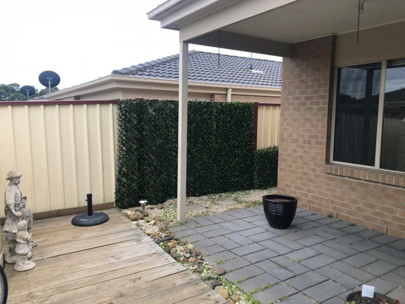 Unit 6/5 Eden Place, Wallan VIC 3756