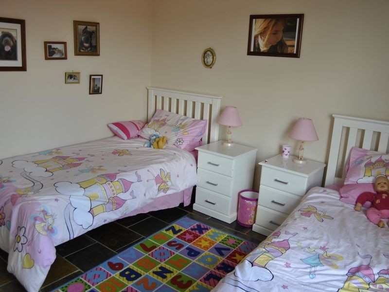 62 St Andrews Close, Hidden Valley VIC 3756