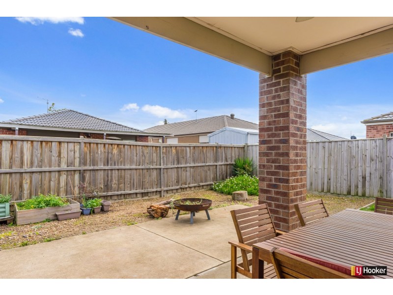 136 Wallara Waters Boulevard, Wallan VIC 3756