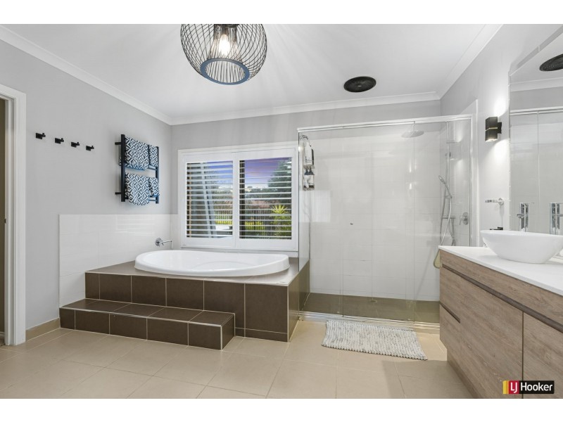 4 Fina Court, Hidden Valley VIC 3756