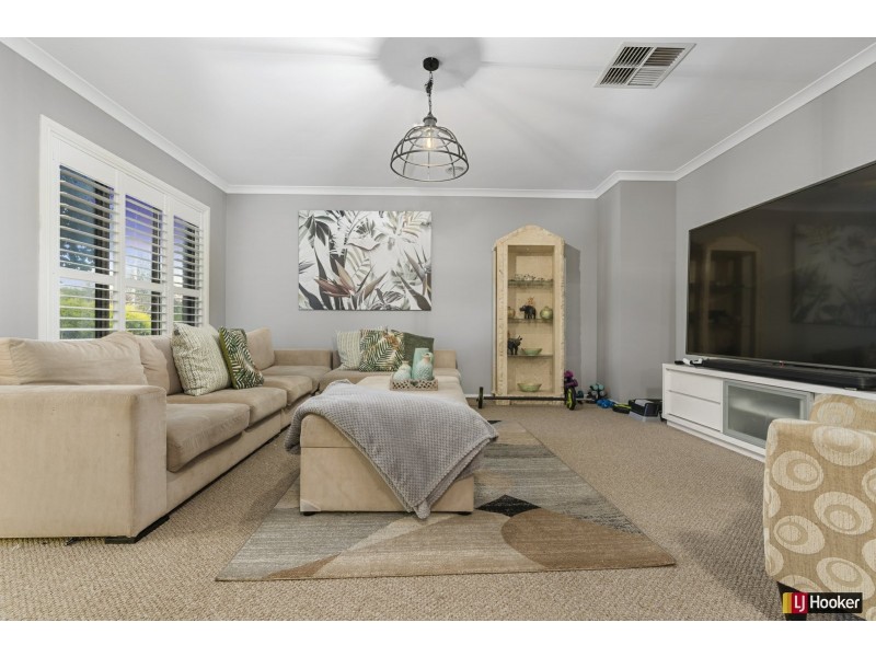 4 Fina Court, Hidden Valley VIC 3756