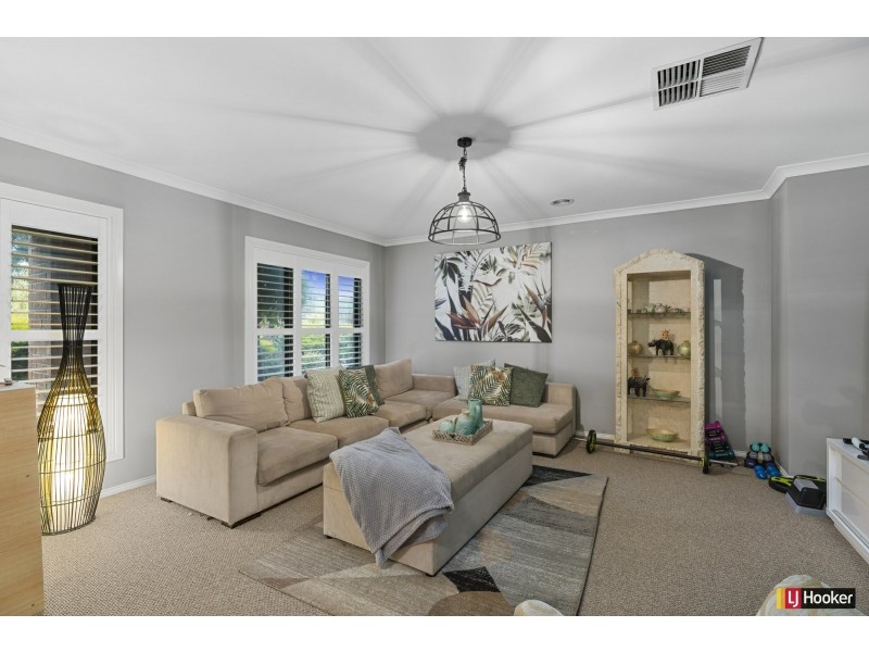 4 Fina Court, Hidden Valley VIC 3756