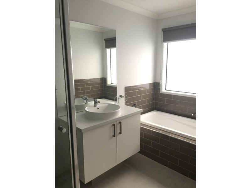 18 Tarago Street, Wallan VIC 3756