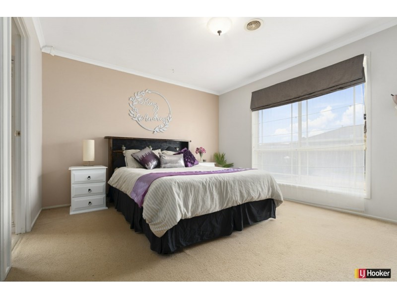 13 Alan Drive, Wallan VIC 3756