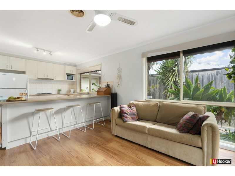 13 Alan Drive, Wallan VIC 3756