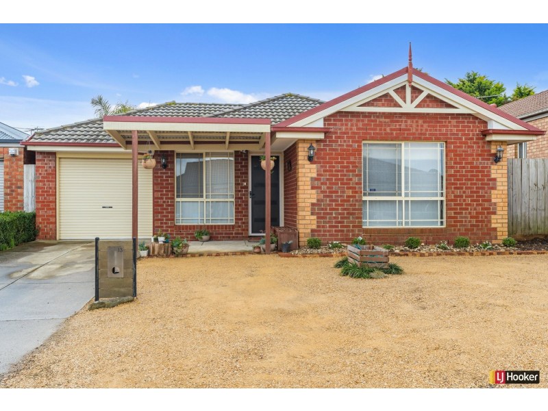13 Alan Drive, Wallan VIC 3756