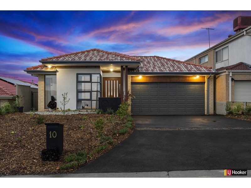 10 Toscana Way, Hidden Valley VIC 3756