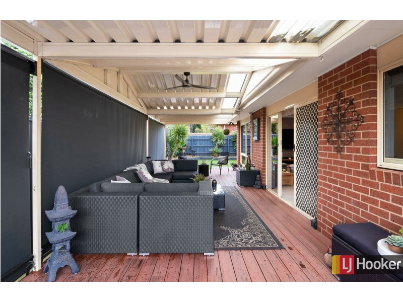 Unit 9/1 Darraweit Road, Wallan VIC 3756