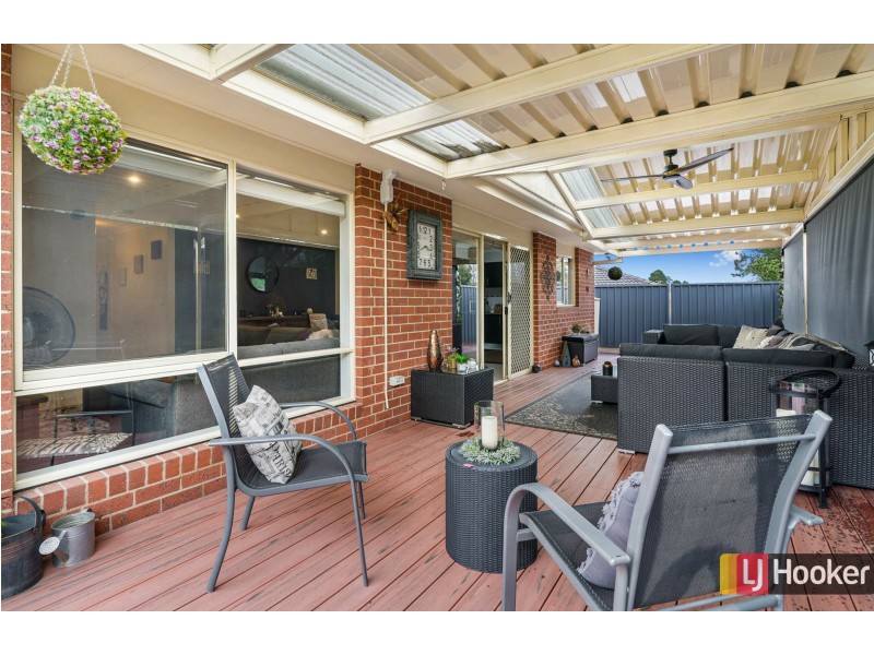 Unit 9/1 Darraweit Road, Wallan VIC 3756