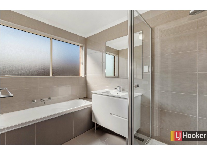 2 Thomas Place, Wallan VIC 3756