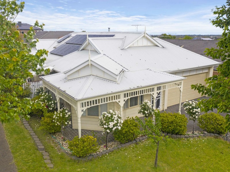 8 Barley Croft Lane, Craigieburn VIC 3064