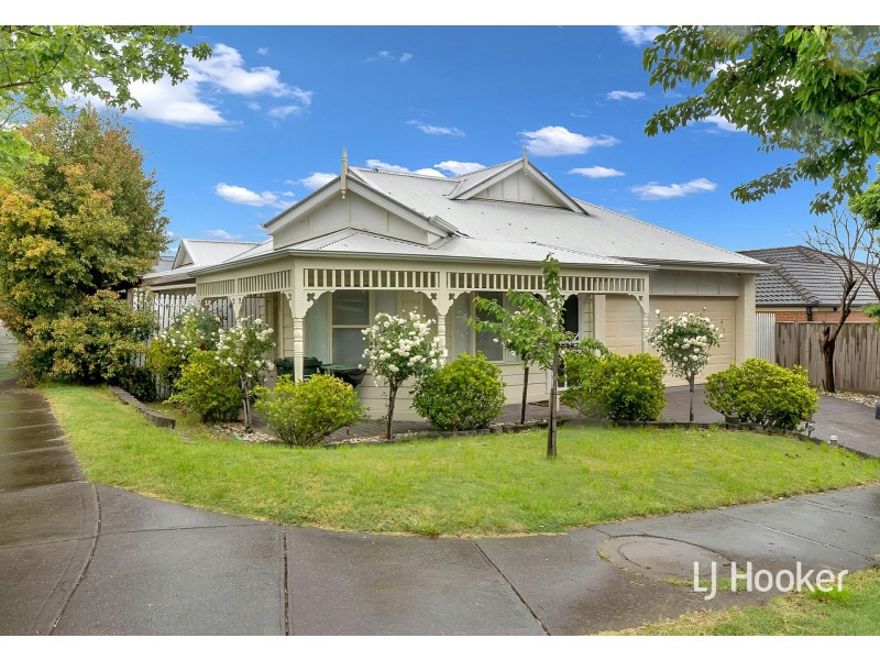 8 Barley Croft Lane, Craigieburn VIC 3064