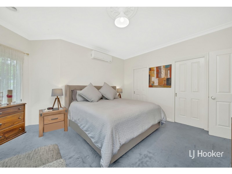 8 Barley Croft Lane, Craigieburn VIC 3064