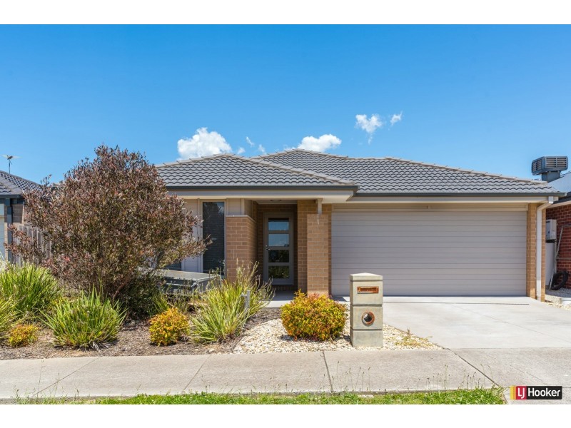 12 Corkwood Crescent, Wallan VIC 3756