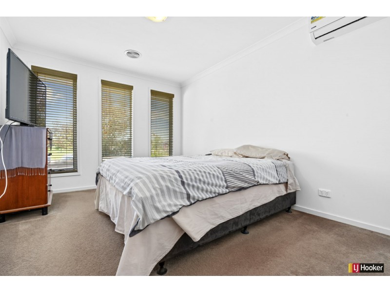 12 Corkwood Crescent, Wallan VIC 3756