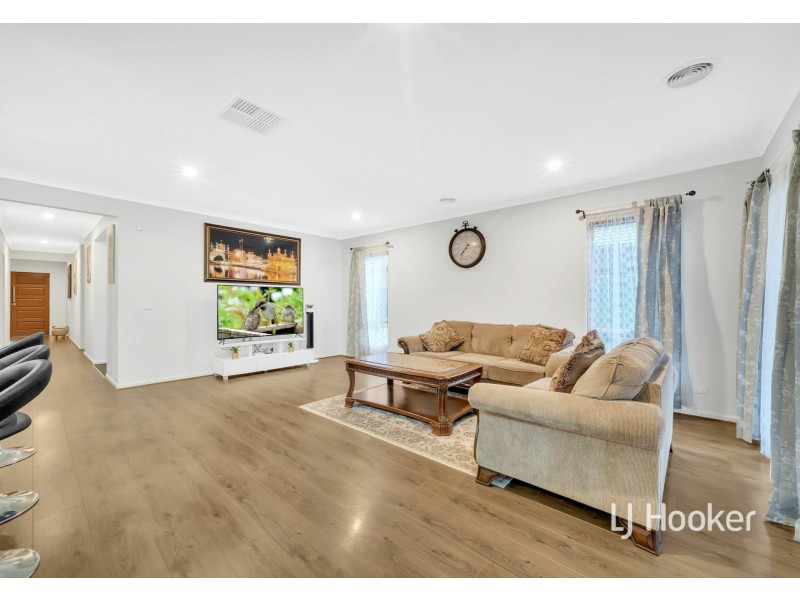 26 Filly Circuit, Sunbury VIC 3429