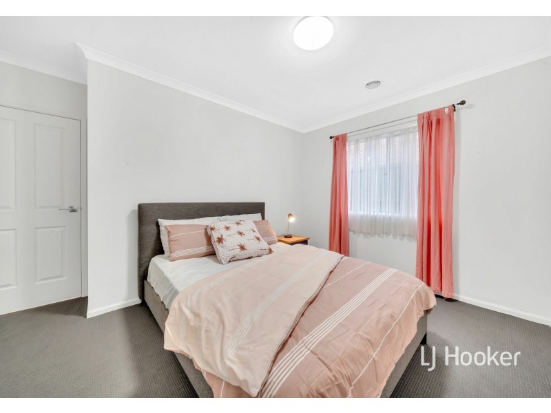 26 Filly Circuit, Sunbury VIC 3429