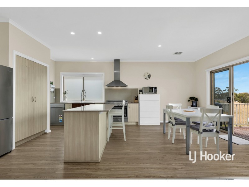 63 Siena Ridge, Hidden Valley VIC 3756