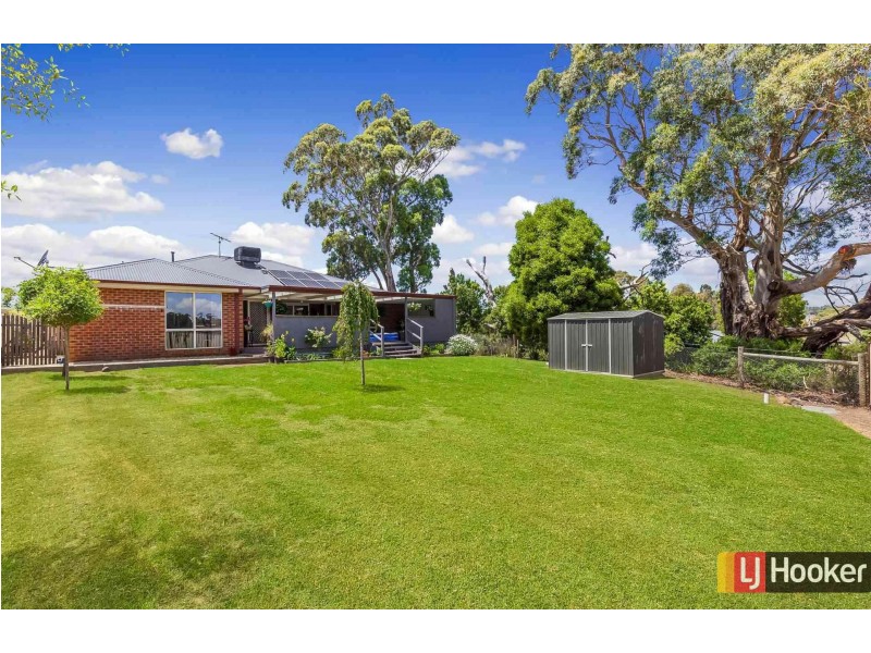 2 Echidna Court, Kilmore VIC 3764