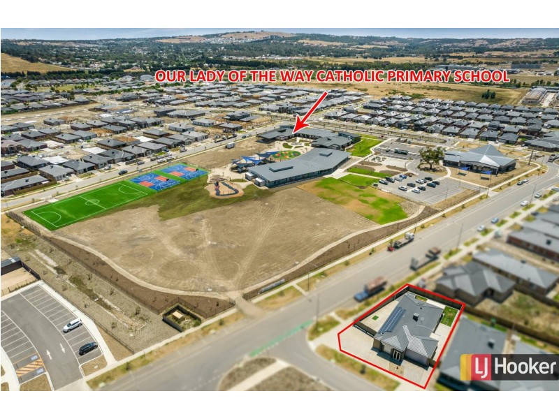 48 Batman Crescent, Wallan VIC 3756